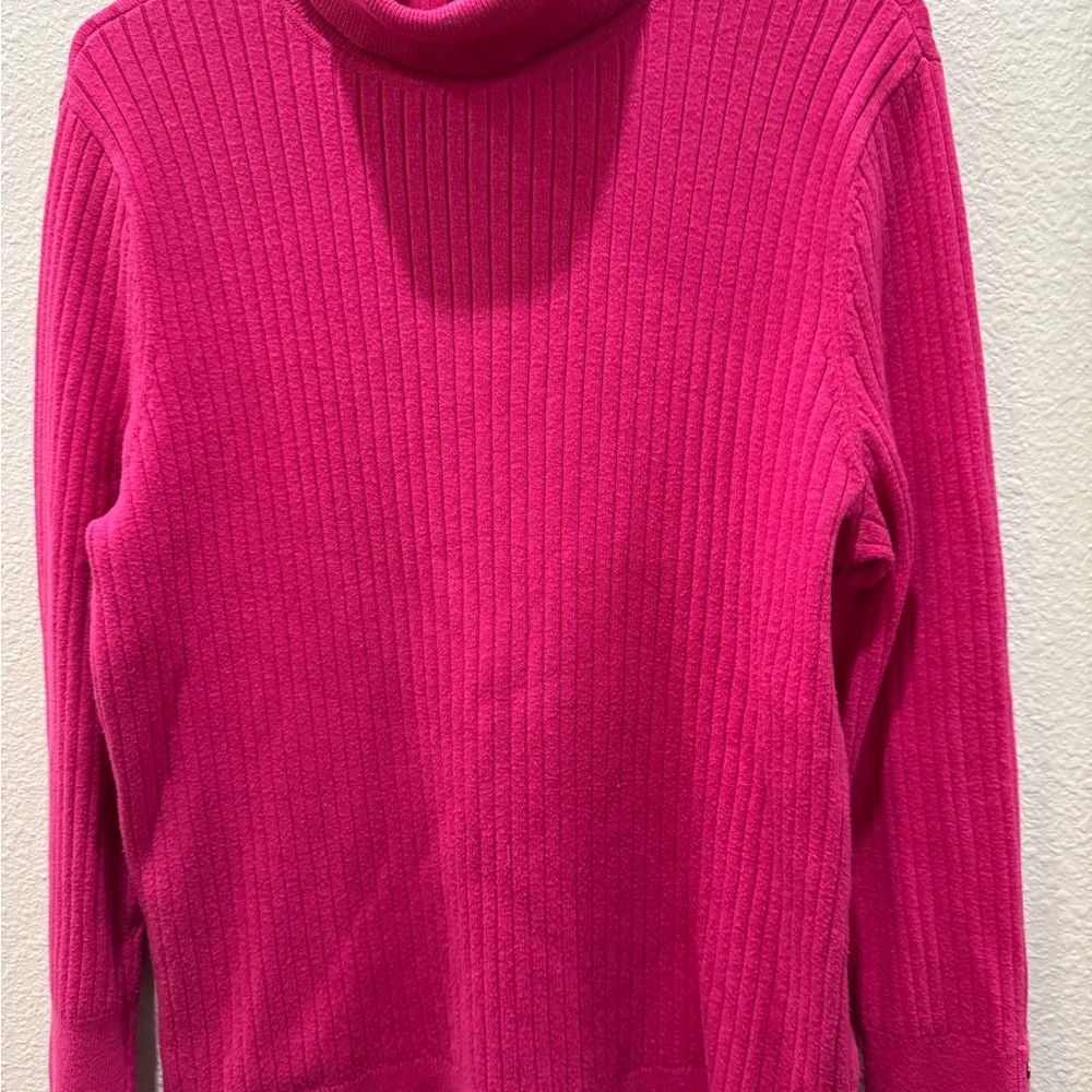 Excellent Condition Women's Ribbed Turtleneck Sweater - Pink